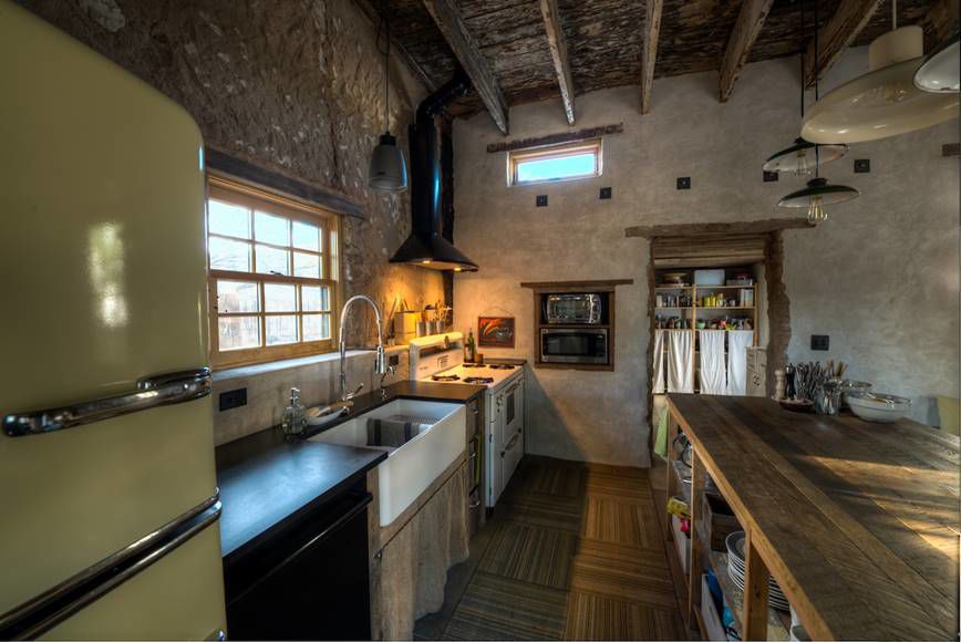 Tucson home of Diane Keaton